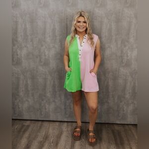 💚🩷NWT Bucketlist "Cosmo💚 & Wanda🩷 Romper w/Pockets🤗" Sz Large🩷💚